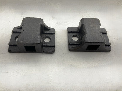 GLOBETECH Angled Heavy Duty Mud Flap Hanger Universal Square Bar 27.42'' Kit