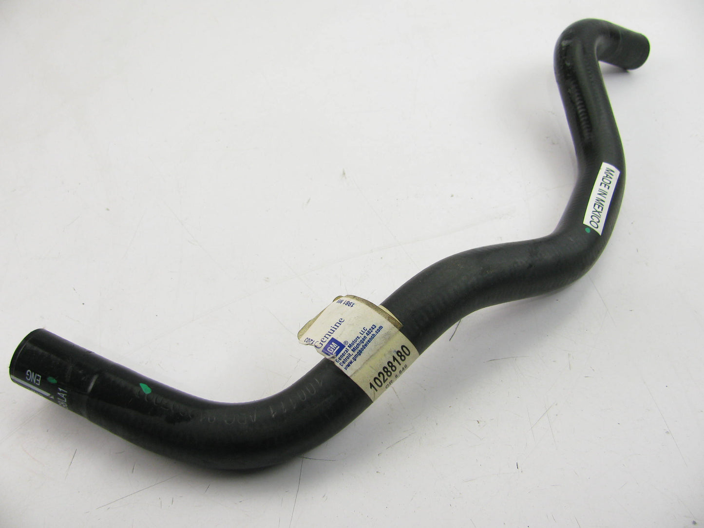 NEW - OEM GM 10288180 HVAC Molded Heater Hose