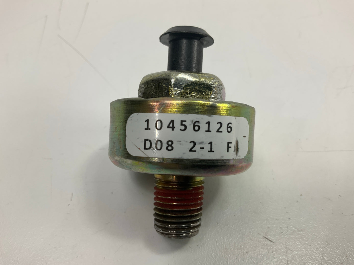 NEW - OEM GM 10456126 Ignition Knock Detonation Sensor