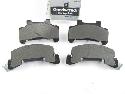 NEW - OEM GM 12321455 Front Disc Brake Pads