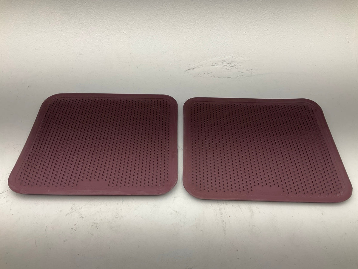 NOS OEM GM 12344557 Rear Floor Mat 2-piece Carpet Set 15''x13''