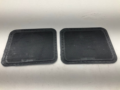 NOS OEM GM 12370897 Rear Floor Mats Carpet Set - 15.5''x 13.5''