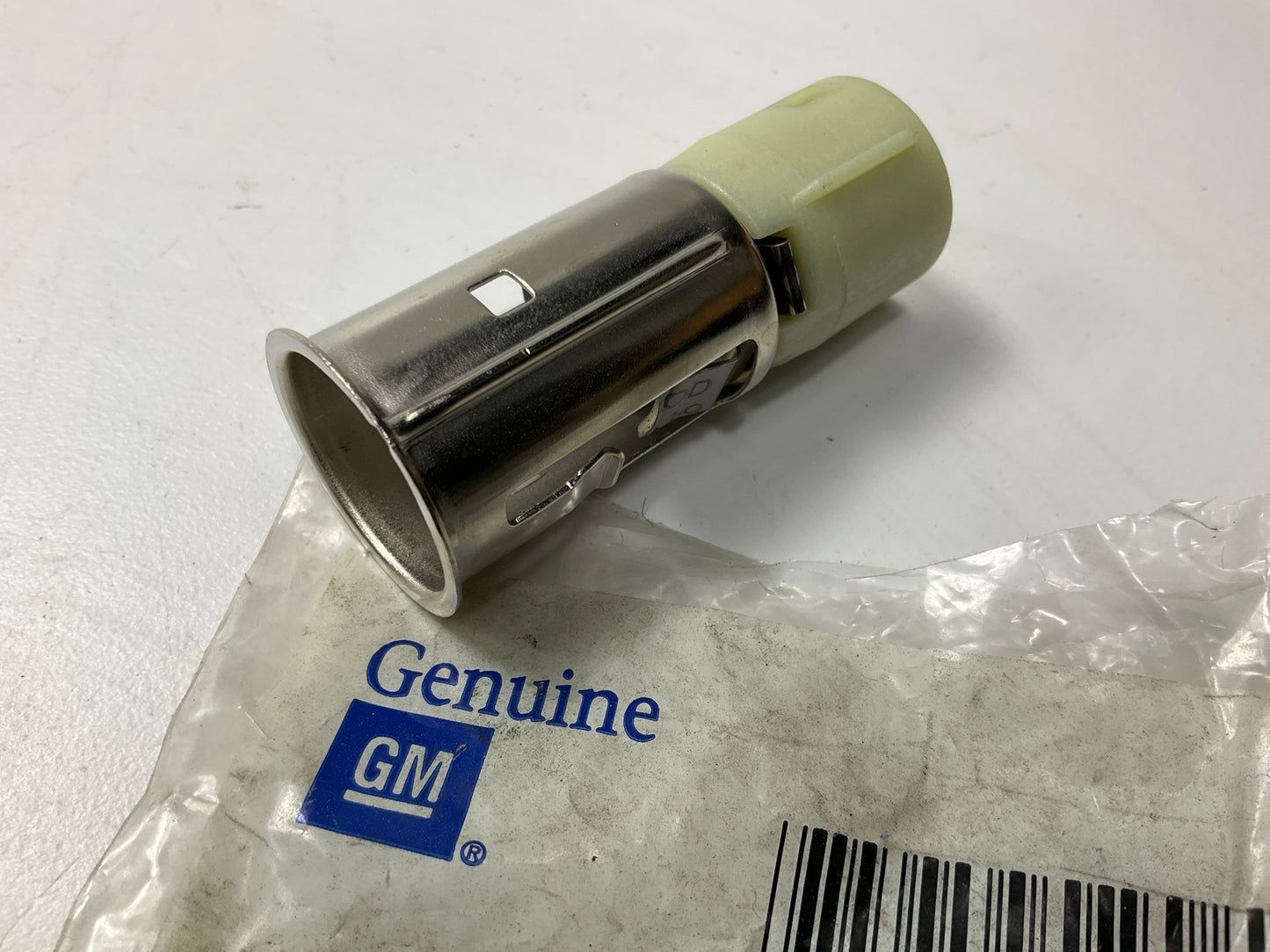 Gm 12450043 Cigarette Lighter Housing