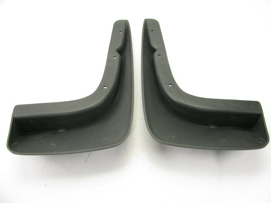 NOS OEM Front Mud Splash Guards GM 12495067 For 1997-2001 Chevy Lumina