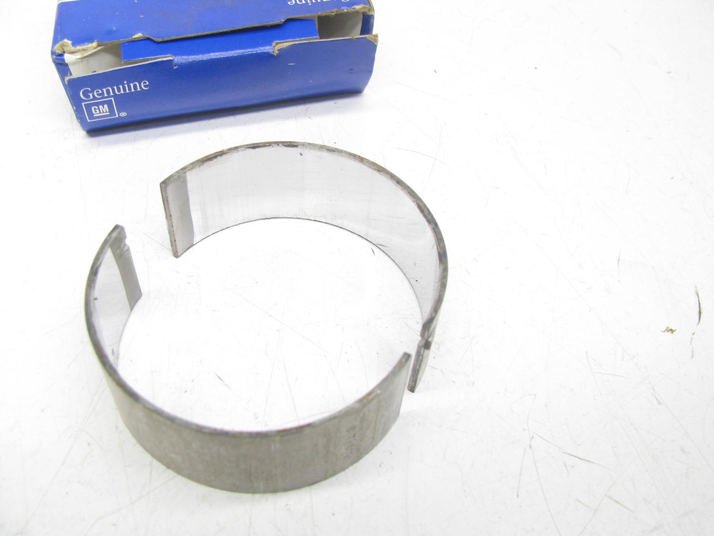 NEW - OEM GM 12523924 Connecting Rod Bearing - STANDARD SIZE