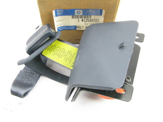 NEW - OEM 12549721 REAR LEFT OUTER 2nd Belt 95-96 Chevrolet GMC Suburban