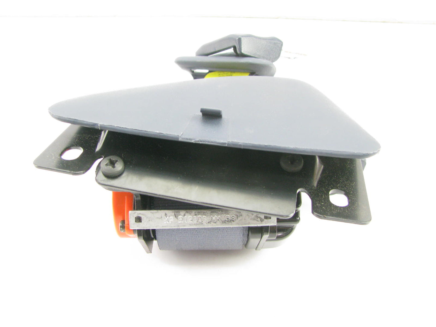 NEW - OEM 12549721 REAR LEFT OUTER 2nd Belt 95-96 Chevrolet GMC  Suburban