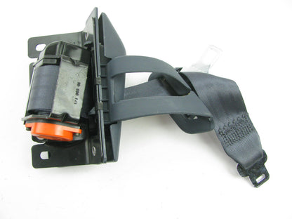 NEW - OEM 12549721 REAR LEFT OUTER 2nd Belt 95-96 Chevrolet GMC Suburban