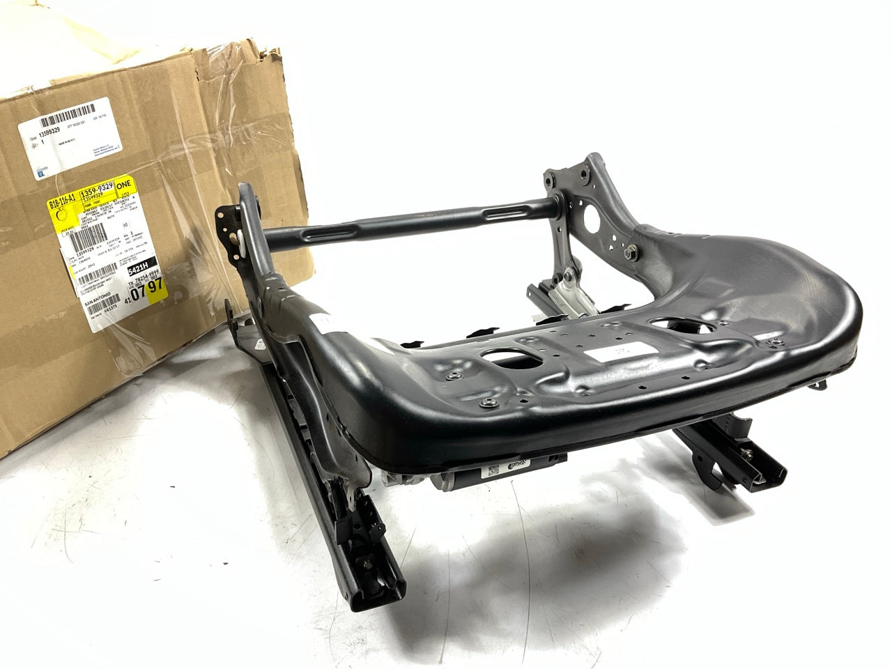 NEW - OEM GM 13599329 Front Left Driver Side Seat Cushion Frame