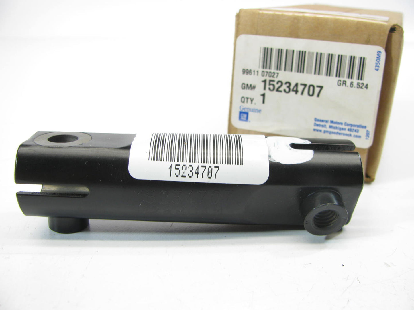NEW - OEM GM 15234707 Steering Column Shaft 2005-2007 Cadillac CTS