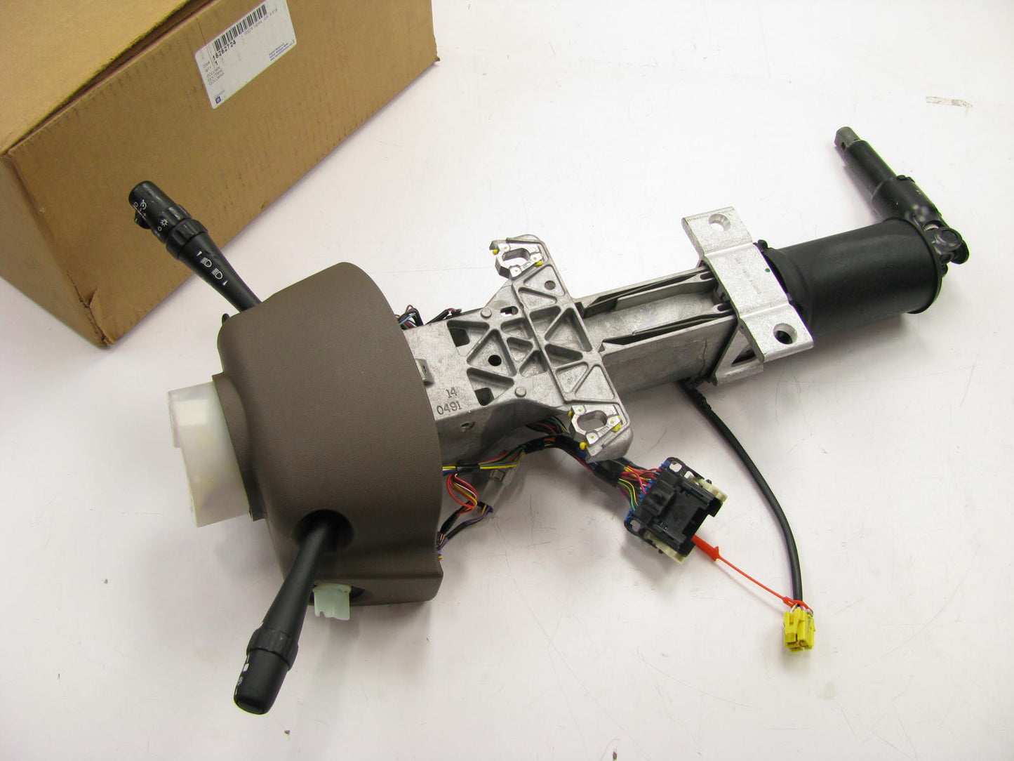NEW GENUINE OEM GM 15252724 Steering Column Assembly 2006 Cadillac CTS AT