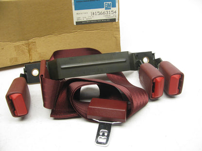 NEW GENUINE OEM GM 15663154 RED REAR CENTER Seat Belt & Seat Belt Buckle