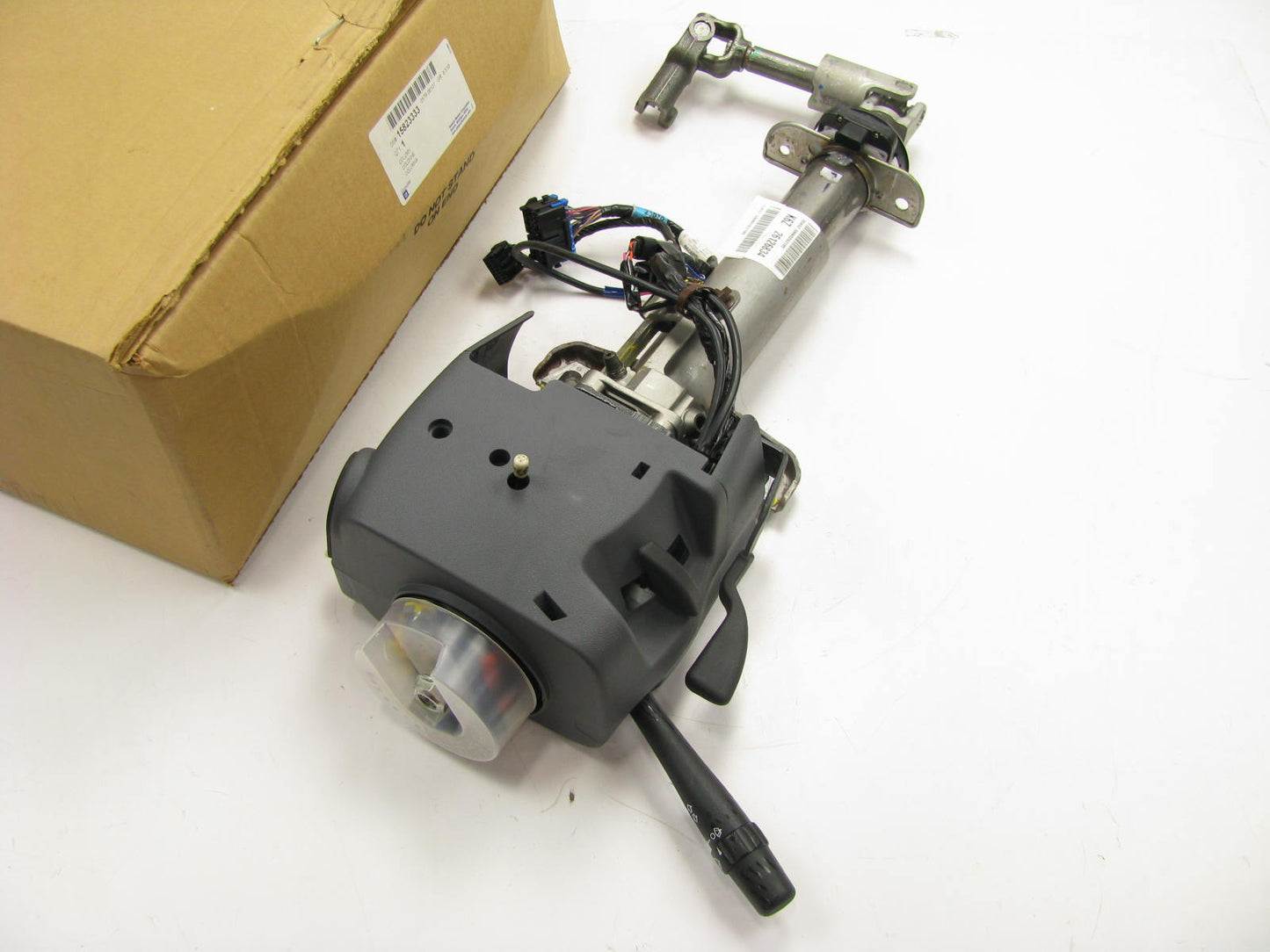 NEW GENUINE OEM GM 15823333 Steering Column 2006 Buick Allure, LaCrosse - Gray