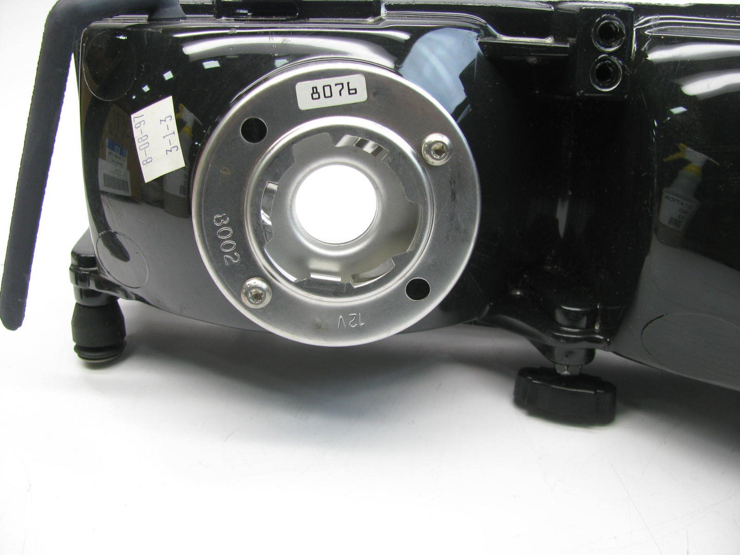 NEW - OEM GM Front Right Headlight Head Lamp 1988-91 Oldsmobile Cutlass Supreme