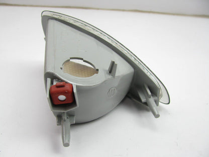 NEW - OEM GM 16517431 Left Drivers Turn Signal Parking Light Lamp 95-99 Cavalier