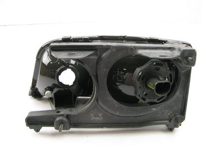 NOS - OEM GM - 1996-1998 Buick Skylark Right Passengers Side Headlight Head Lamp