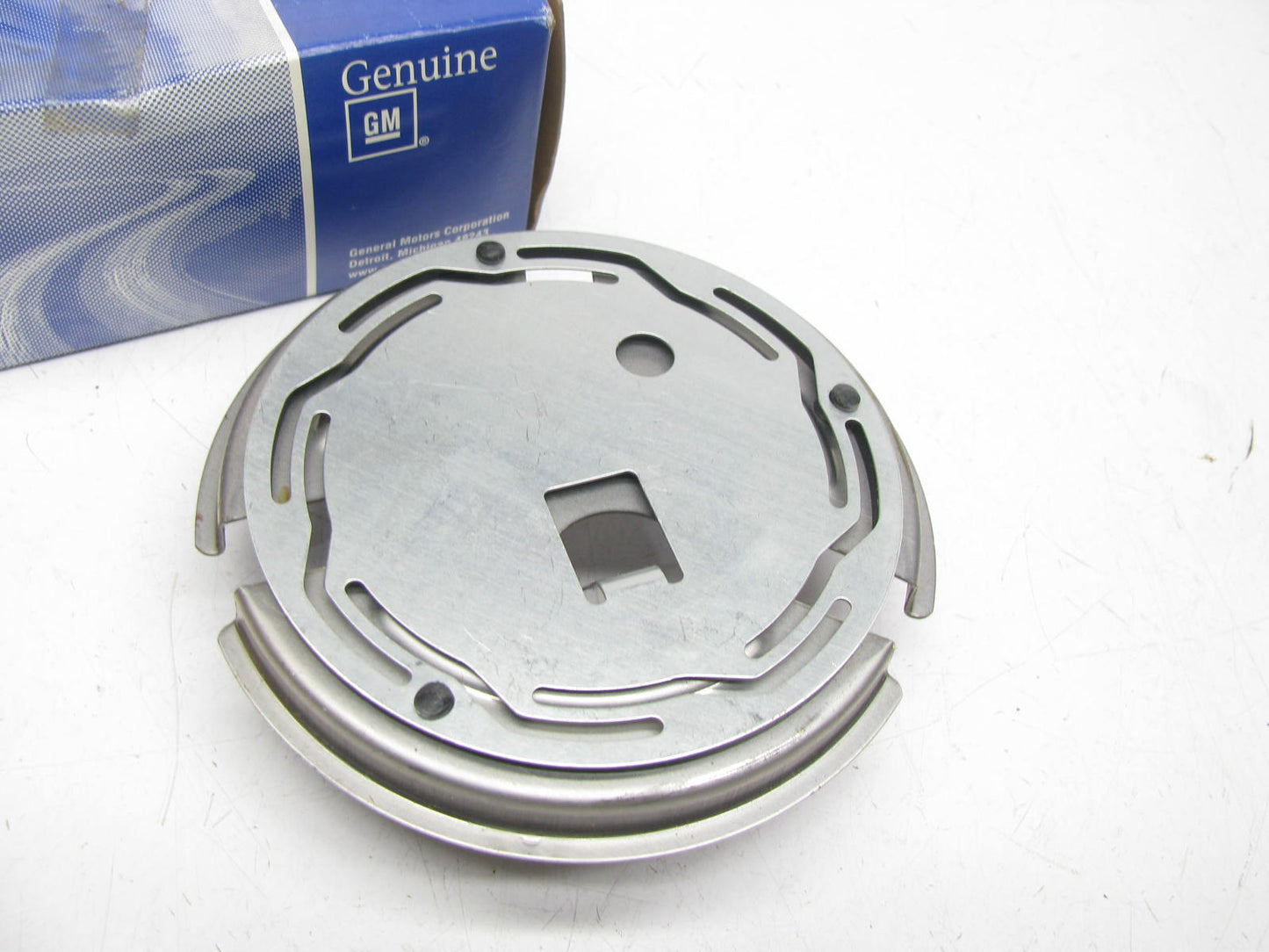 NOS - OEM GM 17980209 Steering Wheel Horn Contact Cap