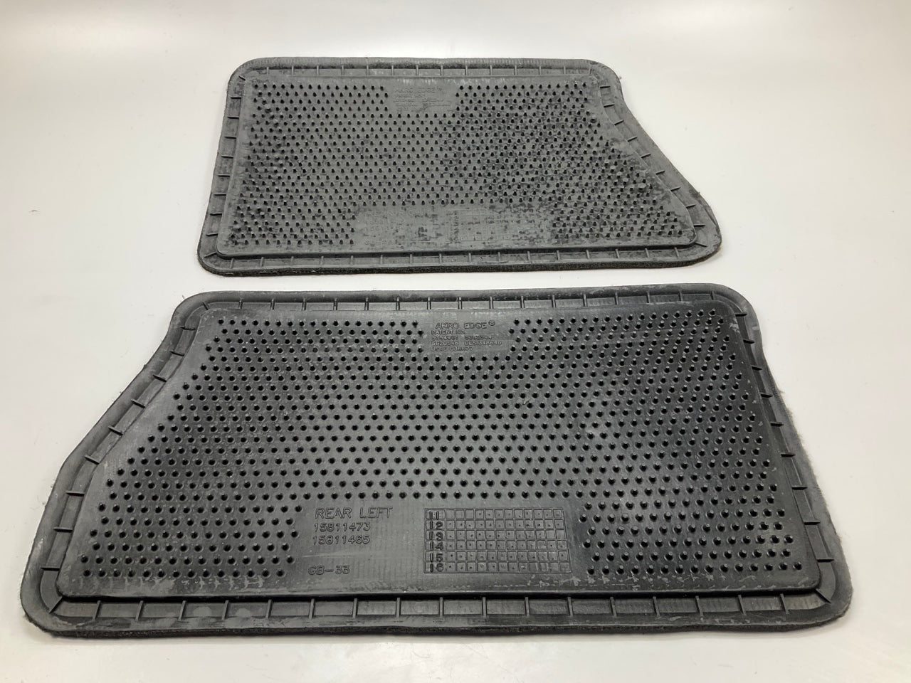 REAR 2nd Row OEM GM 19121928 Black Floor Mats 2007-2013 Chevy Avalanche