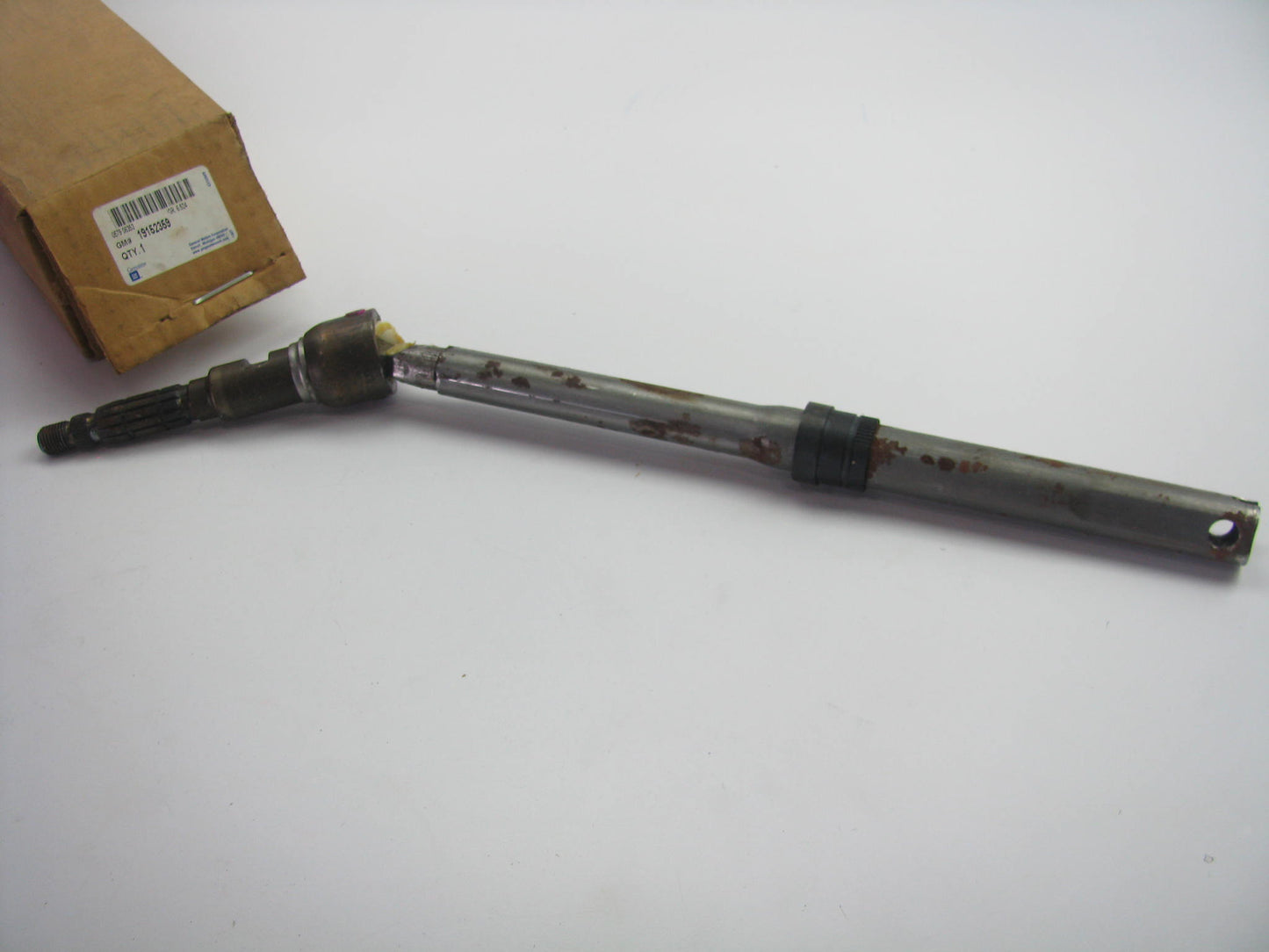 NOS OEM GM Steering Column Shaft 19152359 For 05-08 Cadillac STS BASE MODEL
