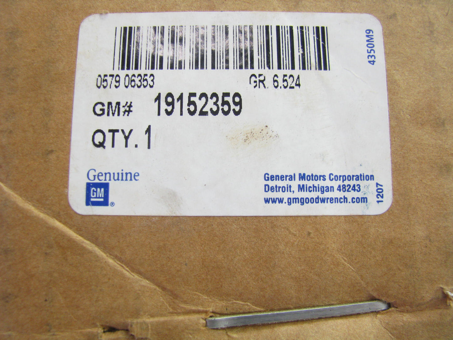 NOS OEM GM Steering Column Shaft 19152359 For 05-08 Cadillac STS BASE MODEL