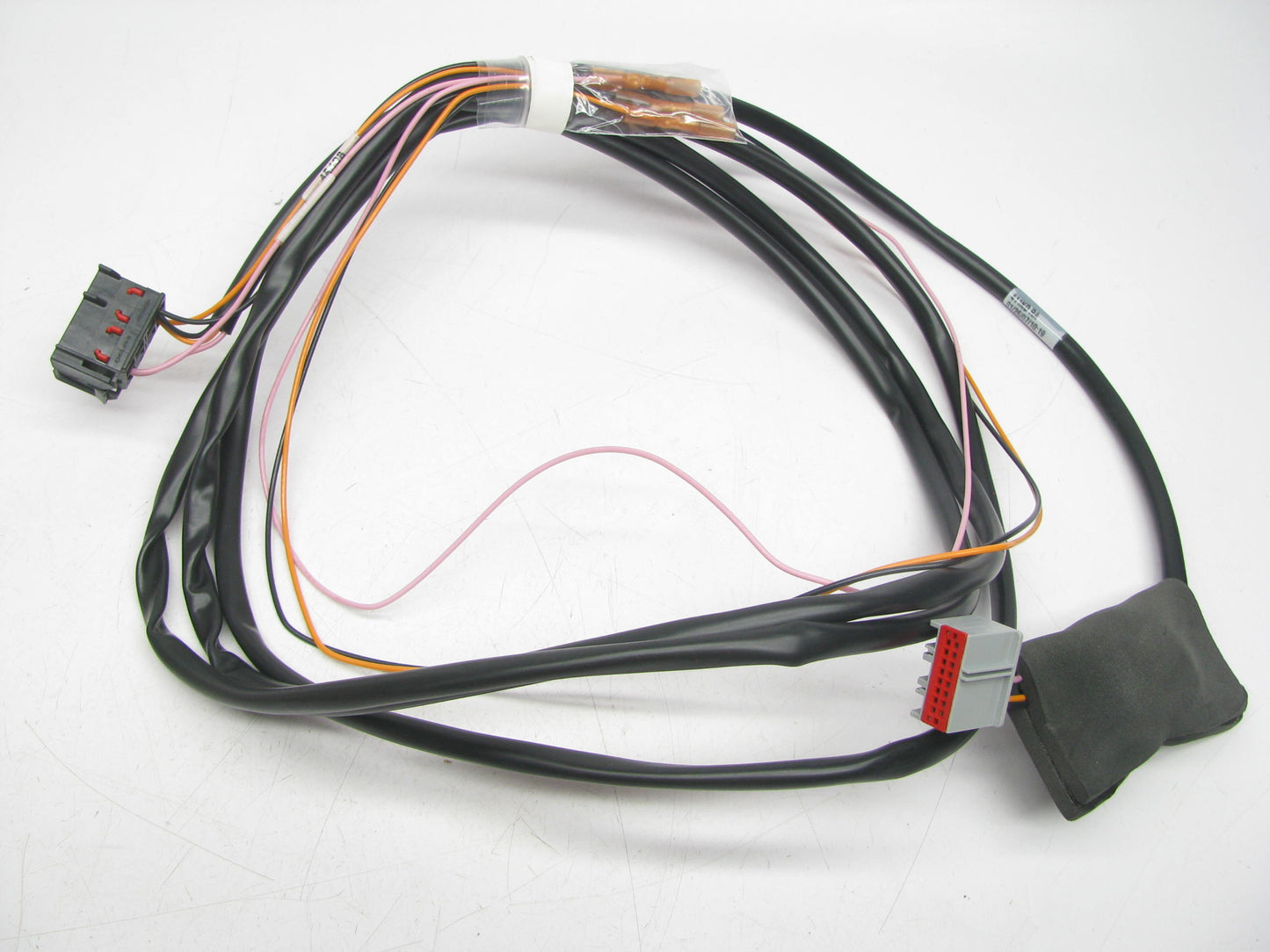 NEW OEM GM Portable DVD Player Station Wiring Harness Jumper 19159541