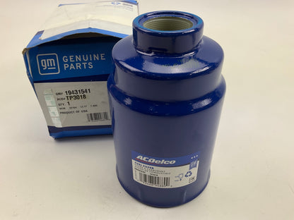 NEW - OEM GM 19431541 Fuel Filter