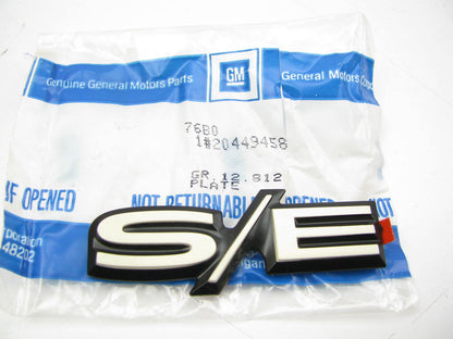 NOS OEM GM 20449458 S/E SE Emblem Badge