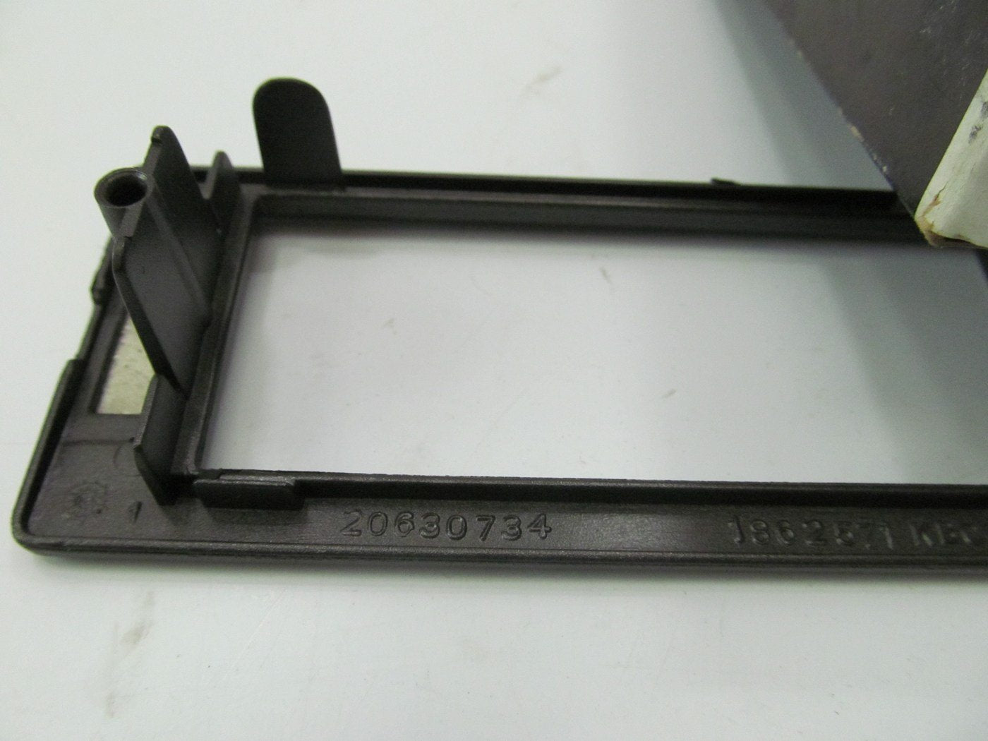 NOS - OEM Front  Door Window Switch Bezel 20630734 For 1986 Oldsmobile Calais