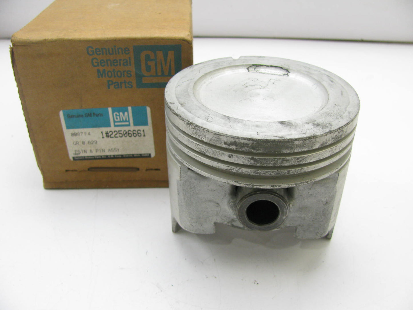 NOS OEM GM Piston W/ Pin 22506661 .030 O/S For 81-84 Buick OLDS. 307 5.0L V8