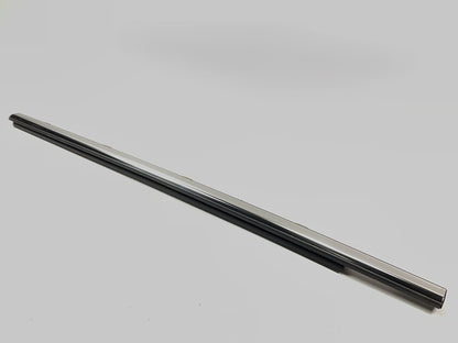 NEW - OEM GM 23227170 Front Passenger Side Door Window Belt Reveal Molding