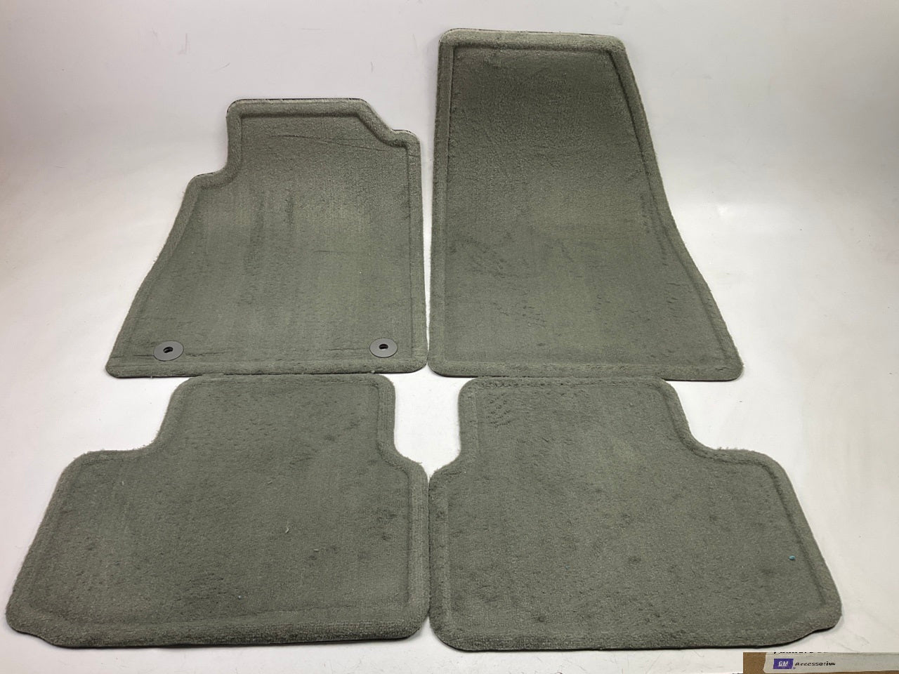 2014-2016 Malibu TITANIUM (Gray) Color OEM GM 4-Piece Floor Mat Set FRONT & REAR
