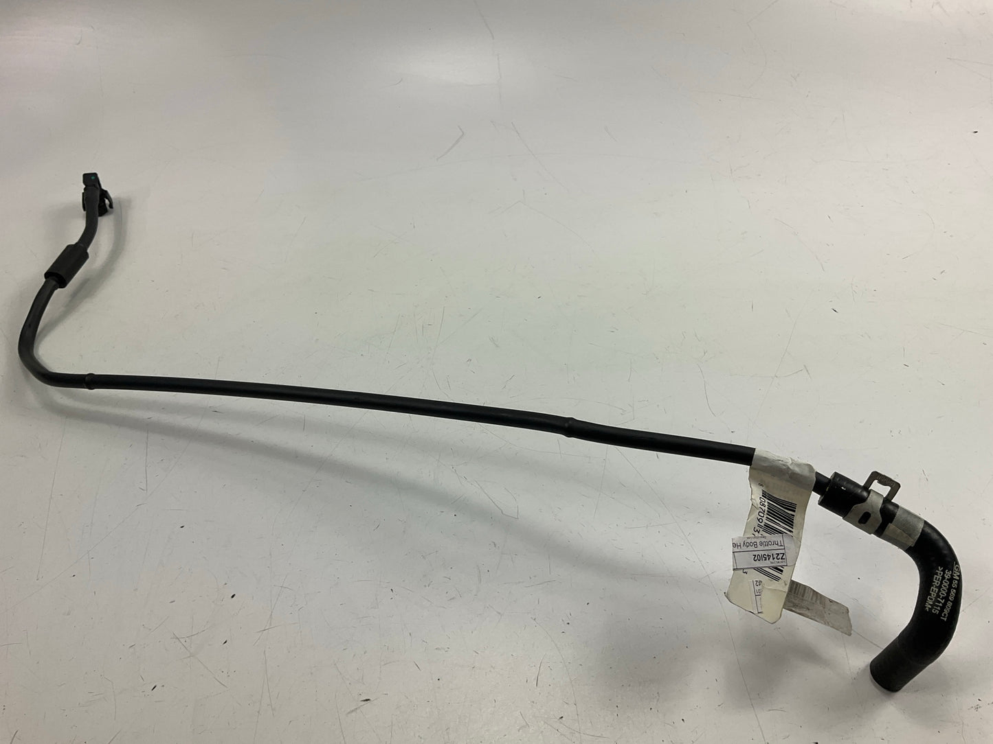 NEW - OEM GM 25192904 Fuel Injection Throttle Body Heater Pipe