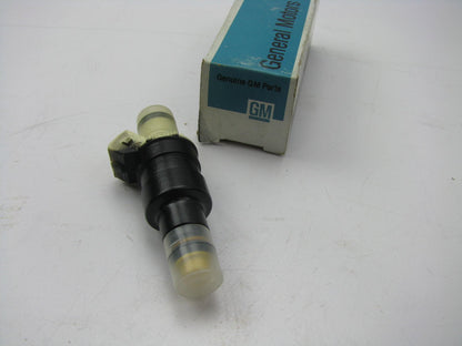 NEW GENUINE GM 25523721 Fuel Injector Replaces M207 4G1067 FJ689