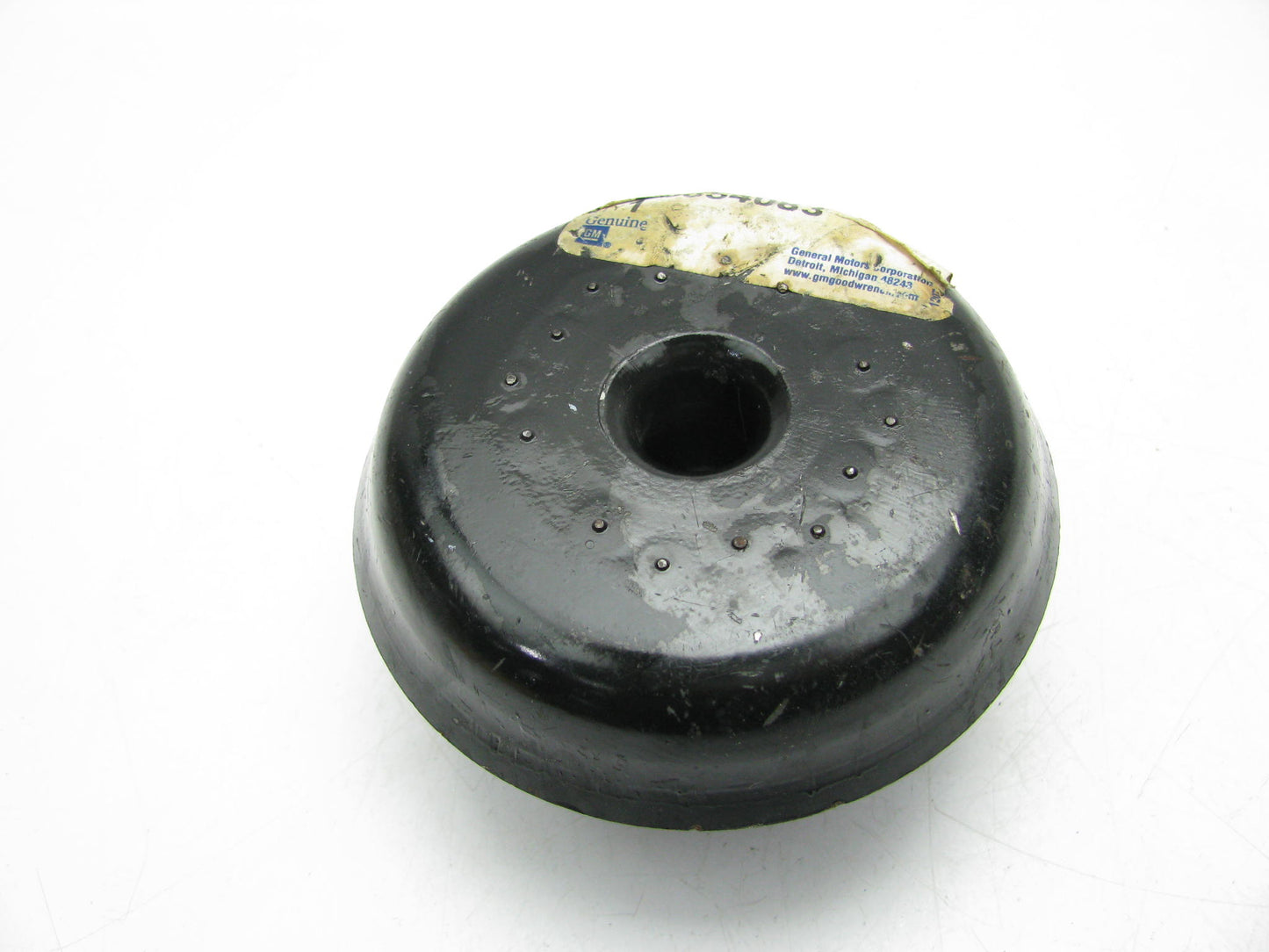 NEW GENUINE OEM GM 25654083 Front Suspension Engine Cradle Spacer