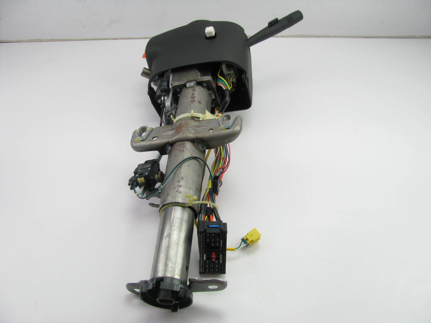 NEW OEM GM Complete Steering Column Shaft Switch For 2005 Astro Safari