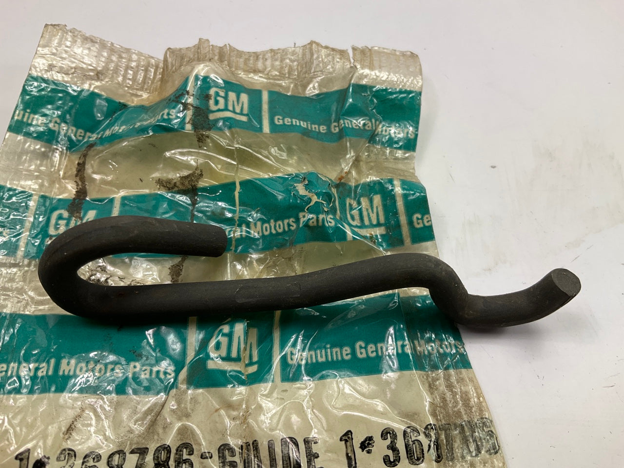 Gm 368786 Parking Brake Intermediate Cable Guide, Left 1979-1983 Chevy GM Pickup