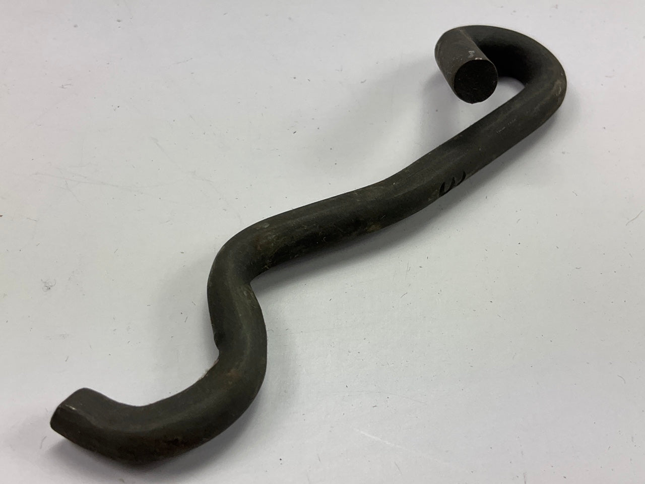 Gm 368786 Parking Brake Intermediate Cable Guide, Left 1979-1983 Chevy GM Pickup