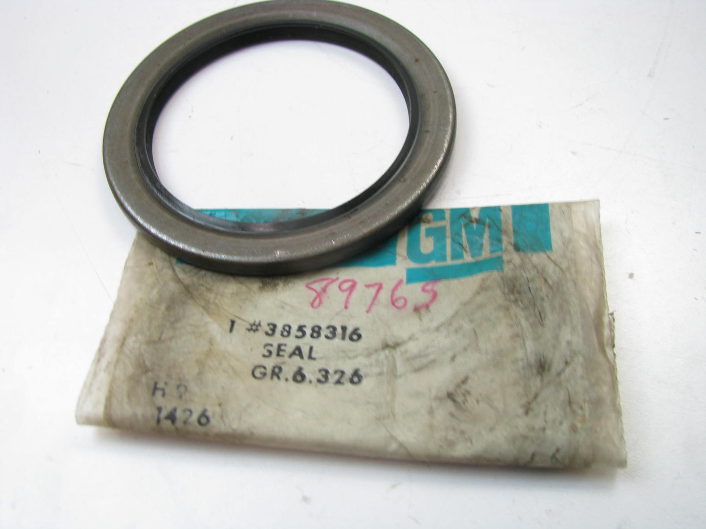 NEW - OEM GM 3858316 Wheel Seal 66-67 GMC C35 C3500 P35 P3500 1966 PB3500