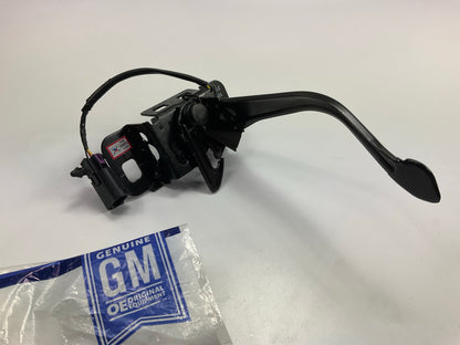 NEW - OEM GM 42595593 Hood Safety Catch 2017-2021 Chevrolet Trax W/ Remote Start