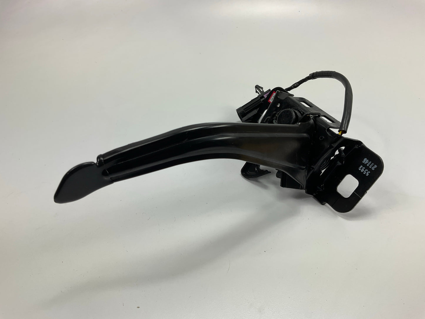 NEW - OEM GM 42595593 Hood Safety Catch 2017-2021 Chevrolet Trax W/ Remote Start