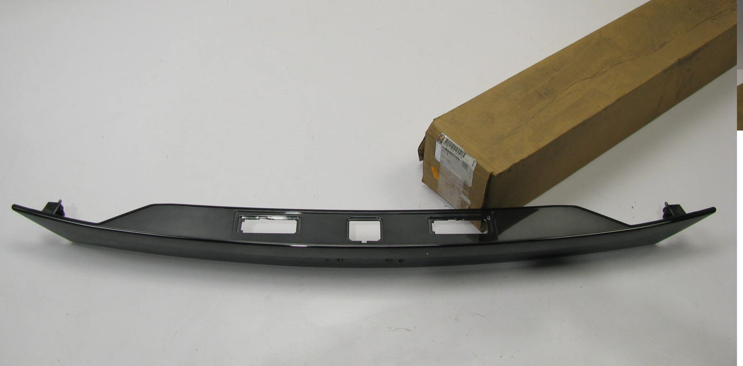 NEW GM 84465109 REAR Liftgate Moulding Trim For 18-19 Traverse BLACK ICE CHROME