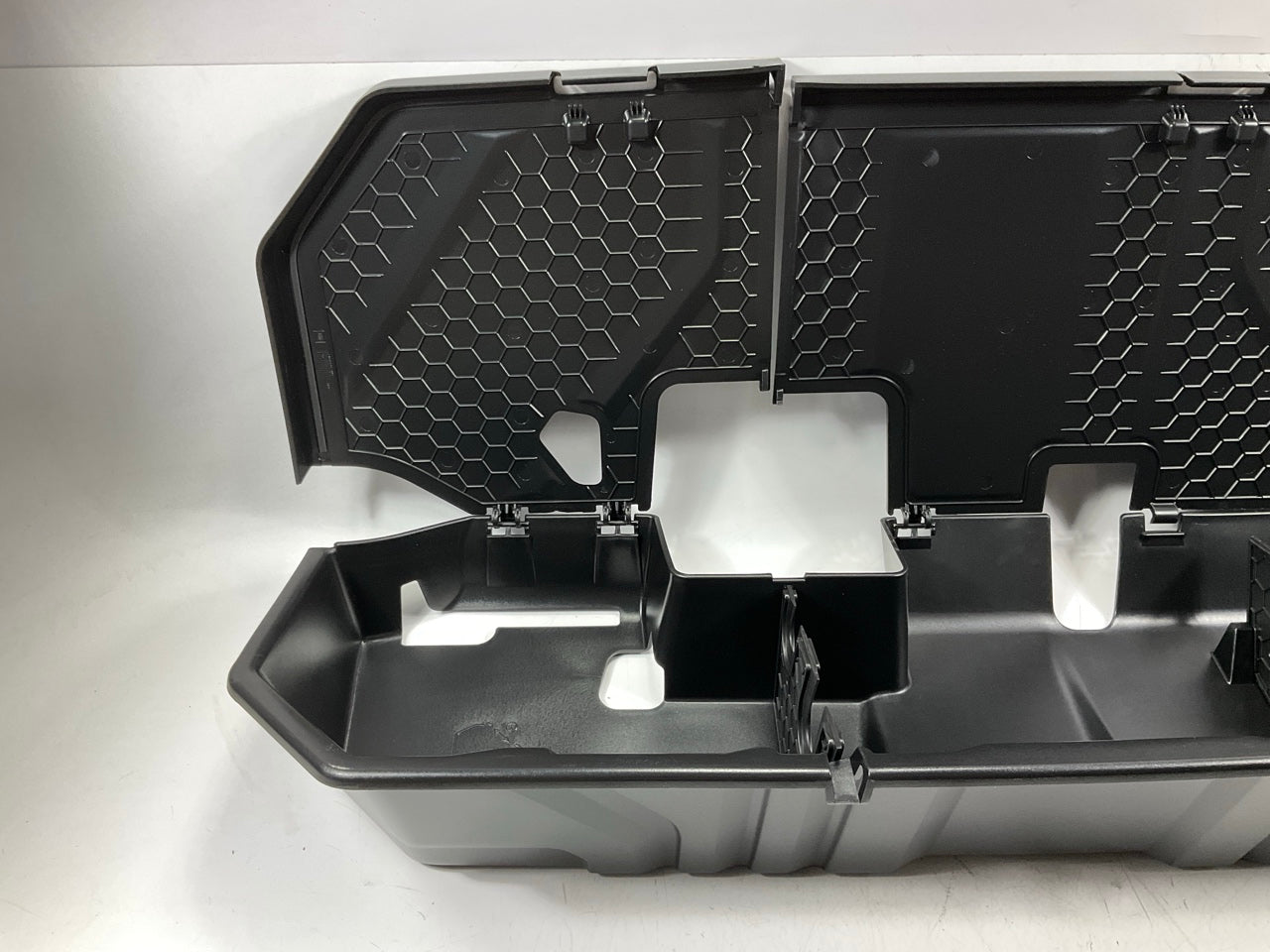 NEW - OEM GM 84734683 Lockable Underseat Storage Organizer Box - Crew Cab