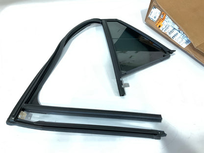 GM 84924800 Rear Left Door Window Run Channel W/ Fixed Glass 18-23 GMC Terrain