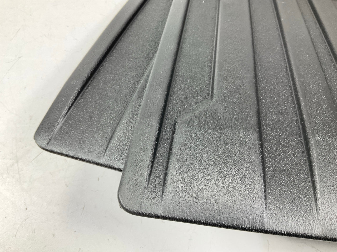 OEM Gm 84938211 Rear Seat Back & Cargo Liner / Mat With GMC Logo 17-23 Acadia