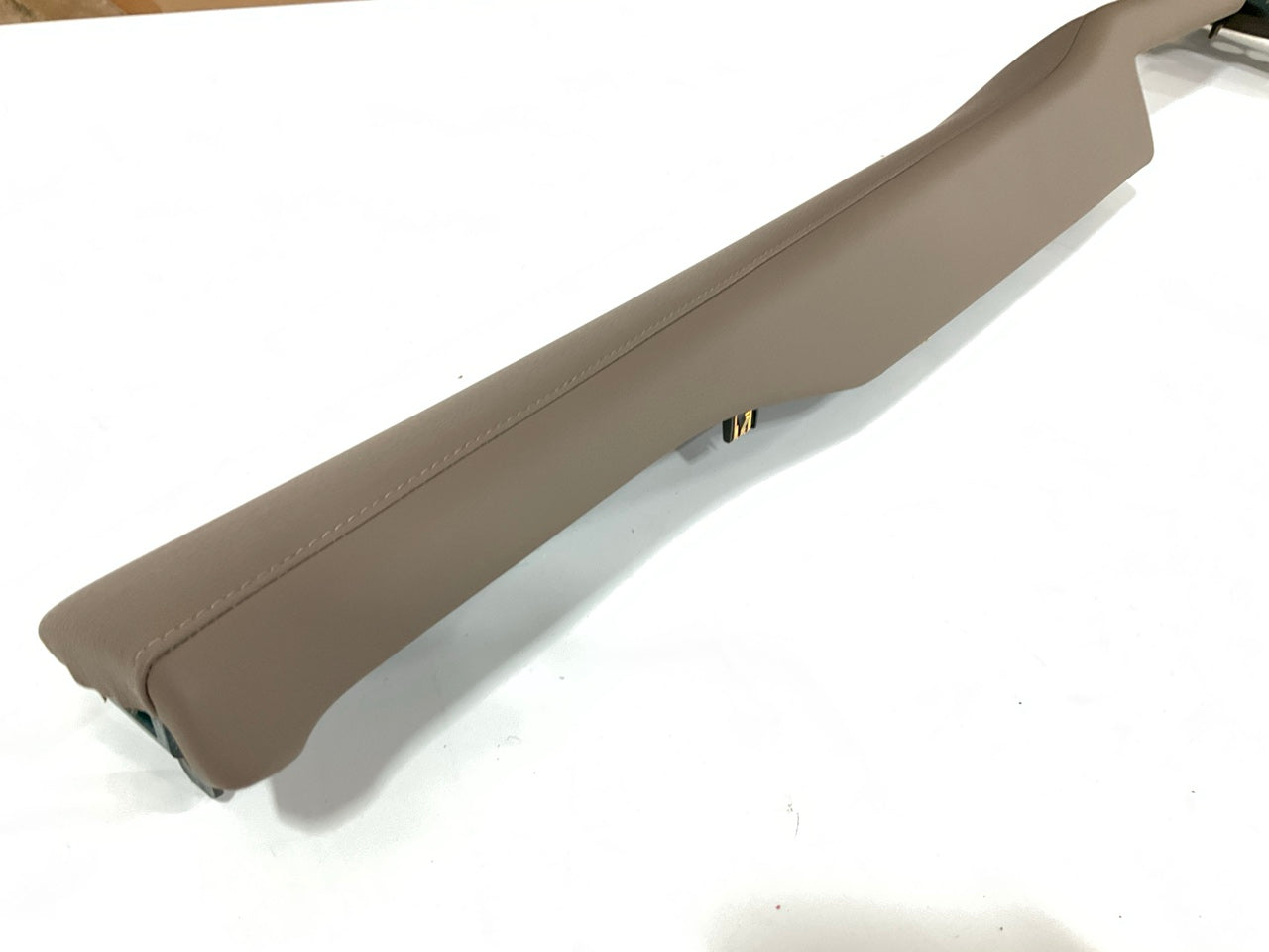 GM 84967436 Right Passengers Side Door Panel Trim Pad OEM For 21-23 Yukon Denali