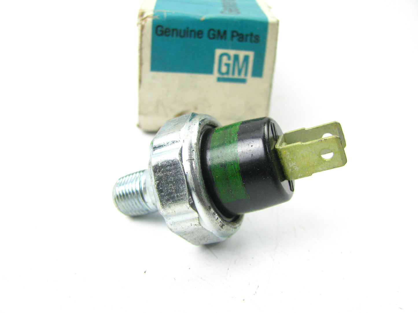 NEW - OEM GM 8641197 Valve Body Pressure Switch 1980-82 C/K Truck 305 350 Diesel