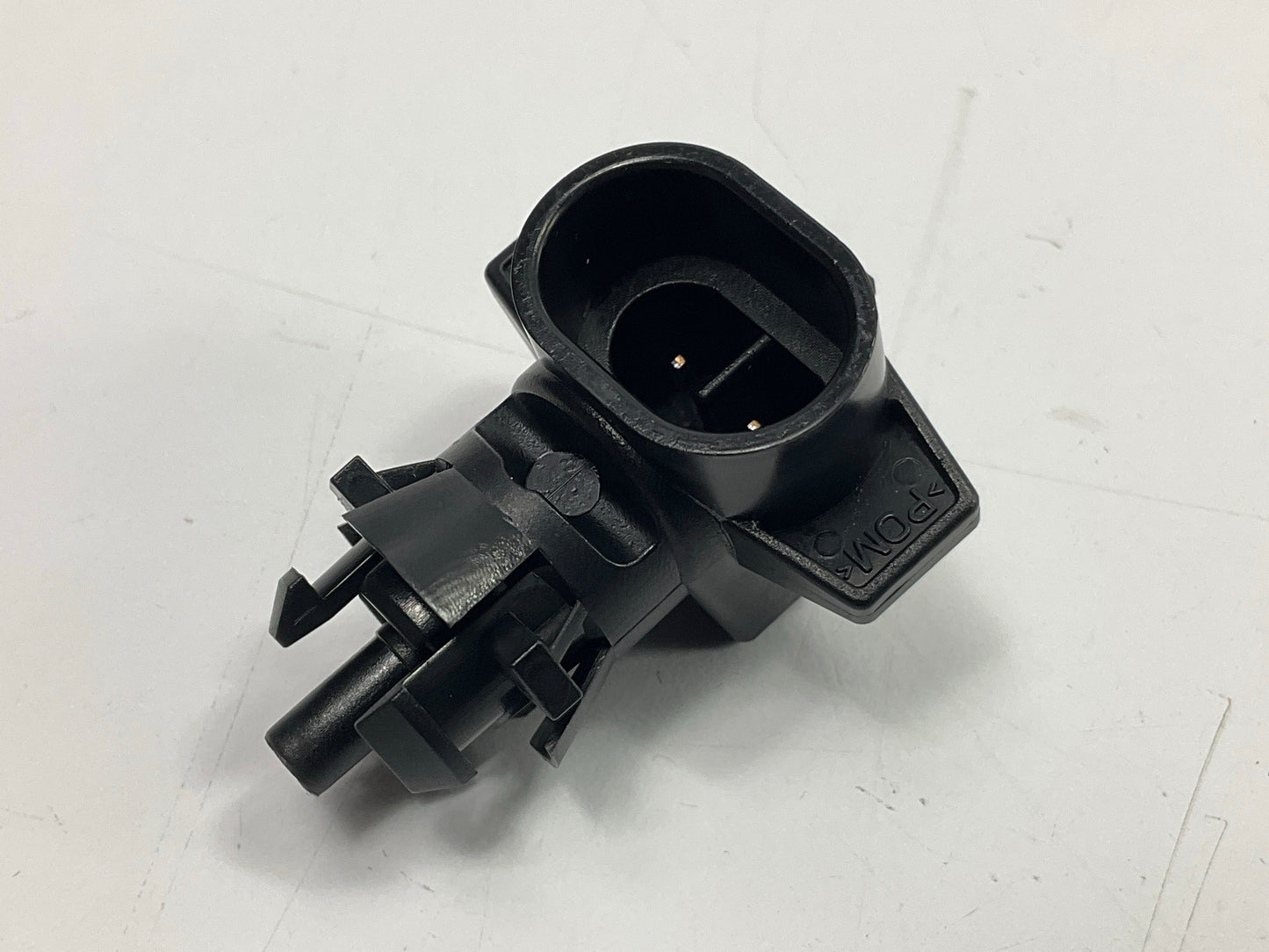 NEW - OEM GM 9152245 Ambient Air Temperature Sensor
