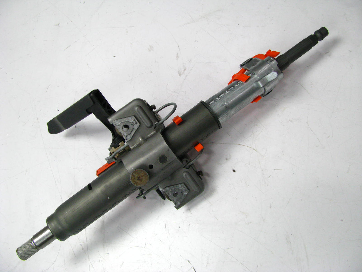 NEW GENUINE GM 93356638 Steering Column W/ Tilt  2008 Saturn Astra 1.8L