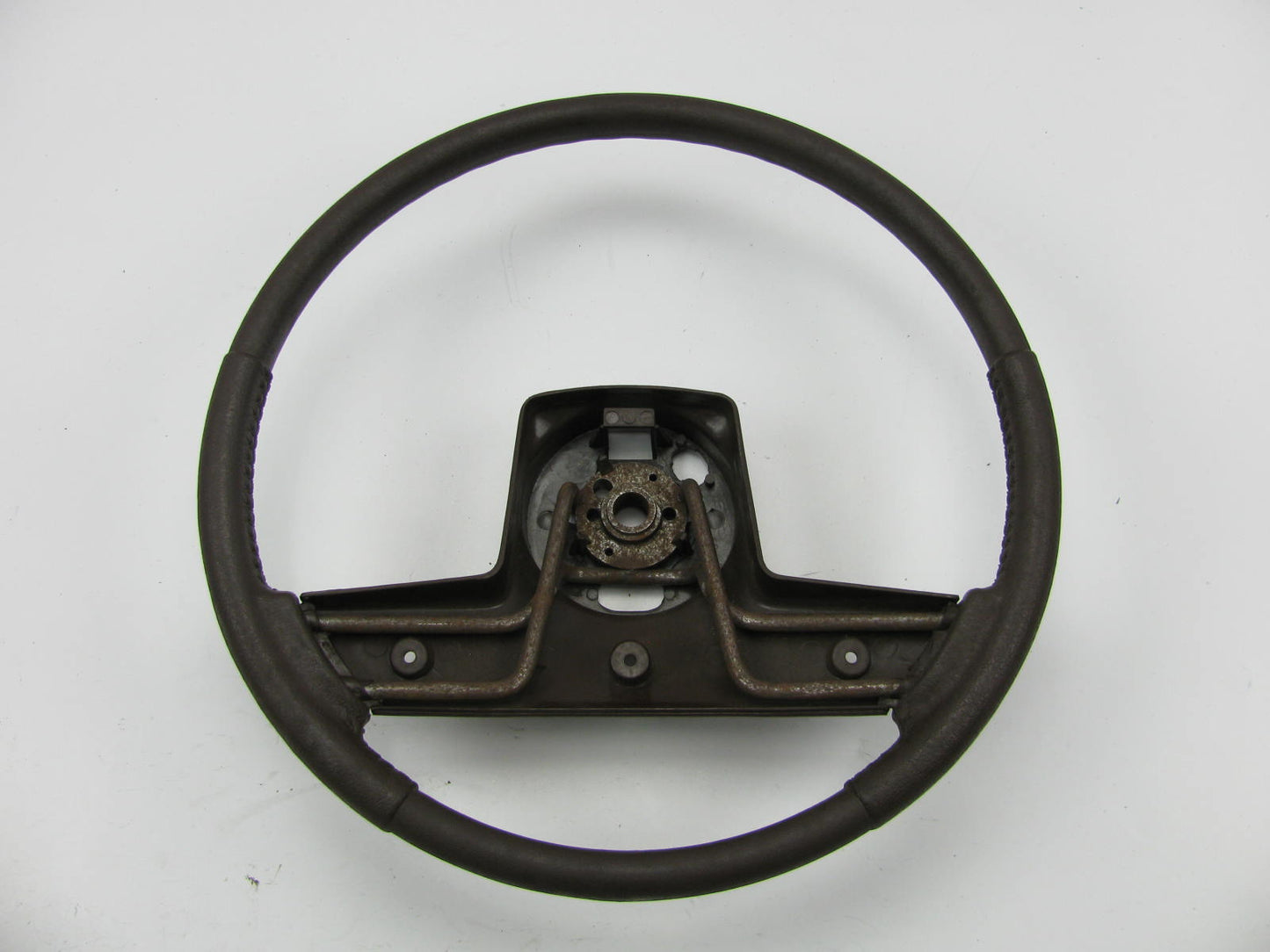 NEW GENUINE GM Steering 9768446 1983 B,C,E-Body 1984 X-Body Briar Brown