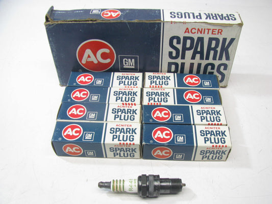 (8) NEW - OEM R44NS AC Acniter Ignition Spark Plug Green Ring - 5613339